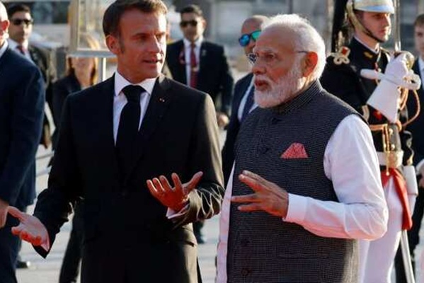 PM Modi and French president Macron.